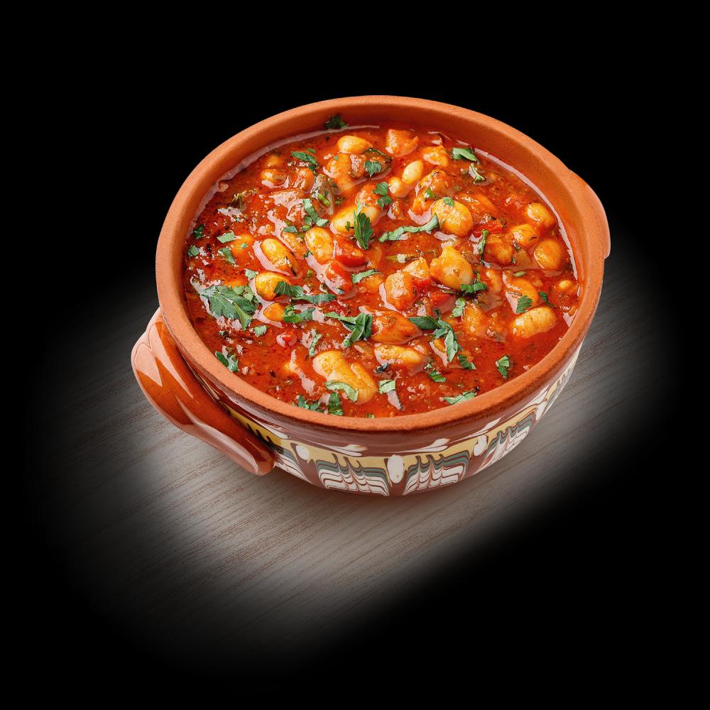 Ciorbă de Fasole cu Afumătură